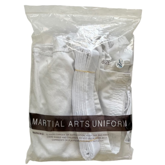 White Unisex Martial Arts Uniform - Kids Gi Size 1/150 Youth 8-10 - Picture 2 of 3